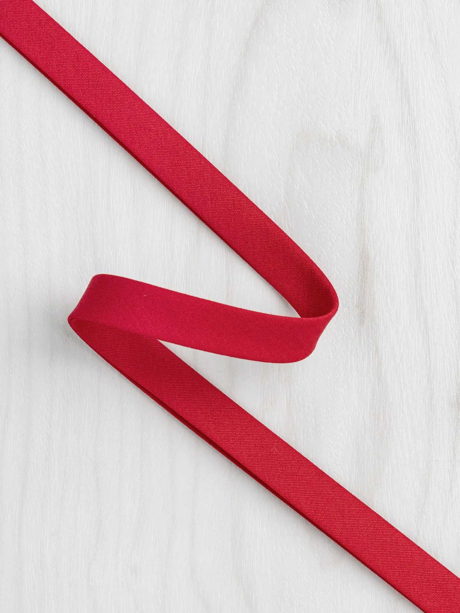 Double-Fold Cotton Poplin Bias Tape - 1/2" (13mm) wide - Red