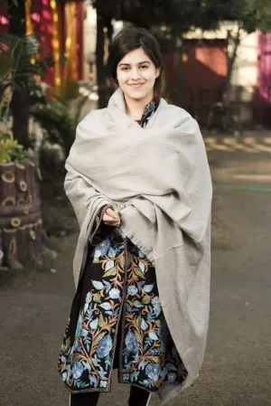 Grey Color Texture Semi pashmina Ladakhi Wool Shawl Is Known For Its Softness.
