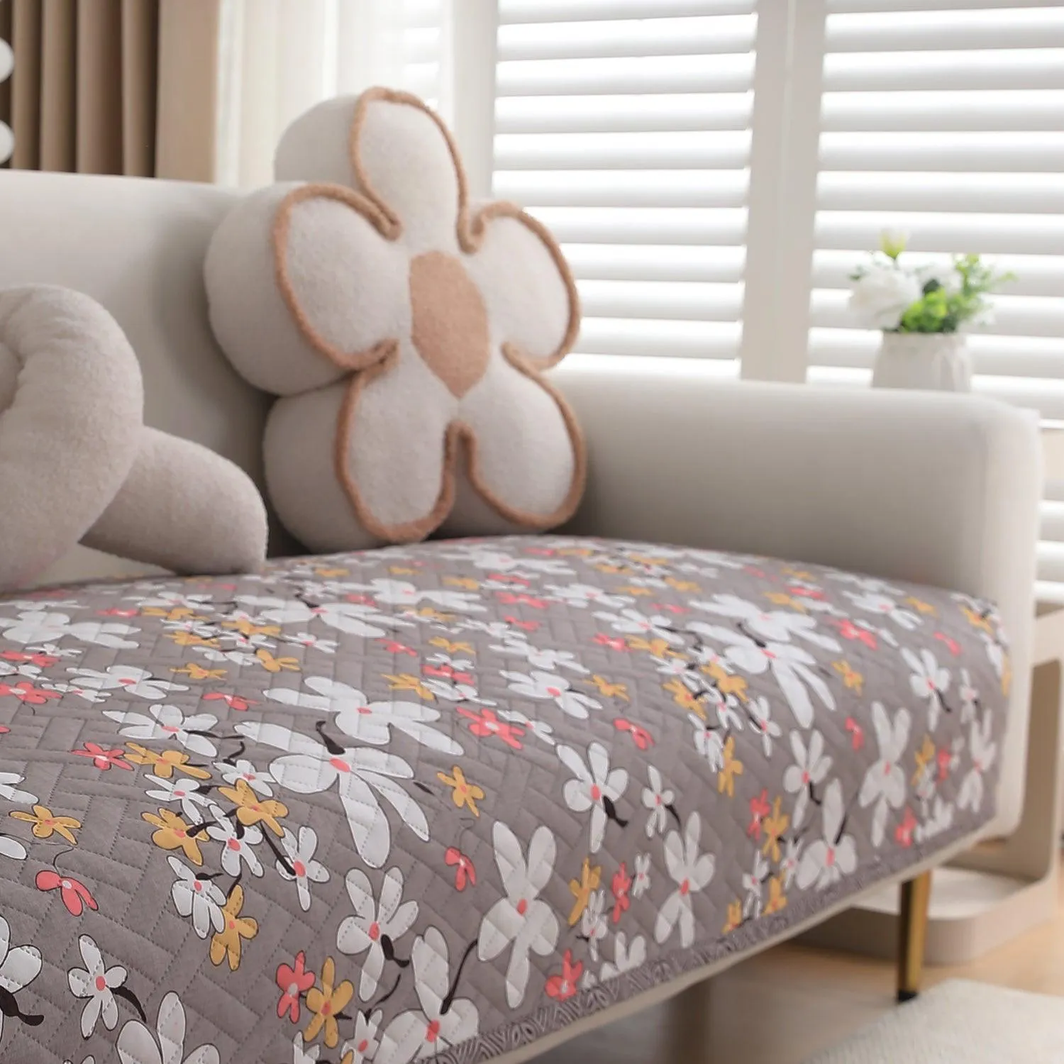 HOKIPO Printed Quilted Sofa Cover L Shape, Pastel Brown Sandwort Flower