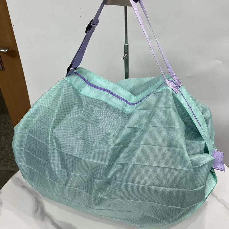 Portable recyclable folding shopping bag