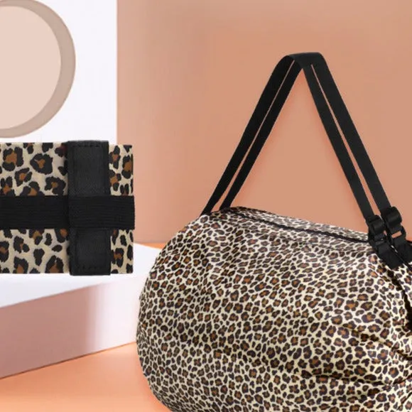 Portable recyclable folding shopping bag
