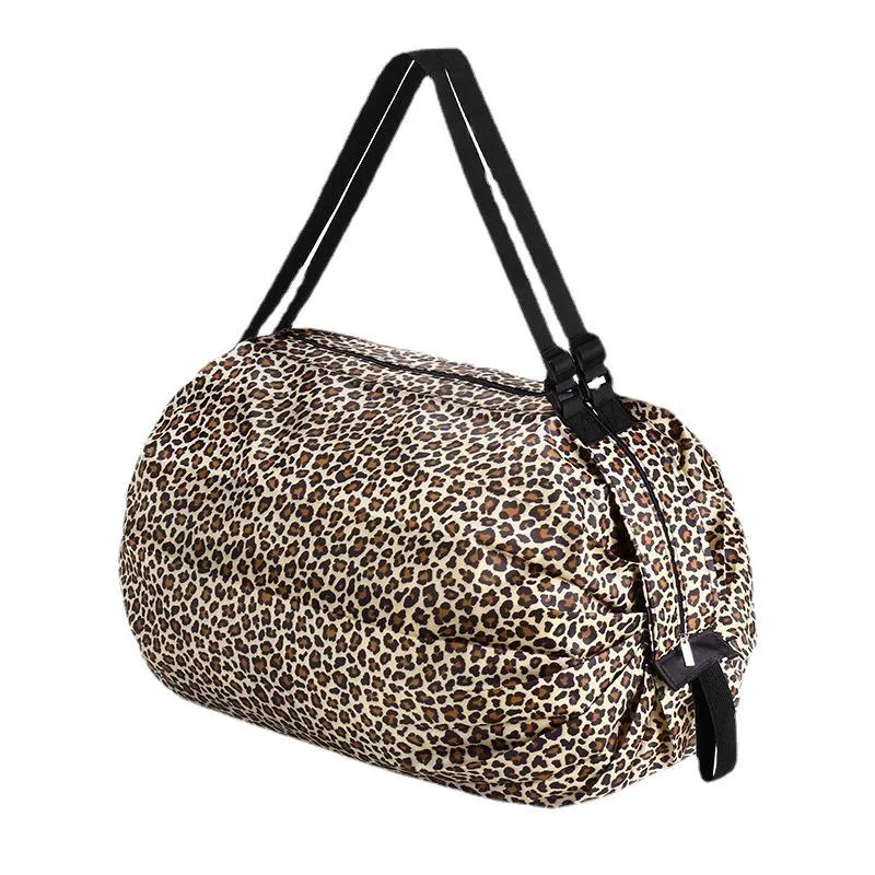 Portable recyclable folding shopping bag