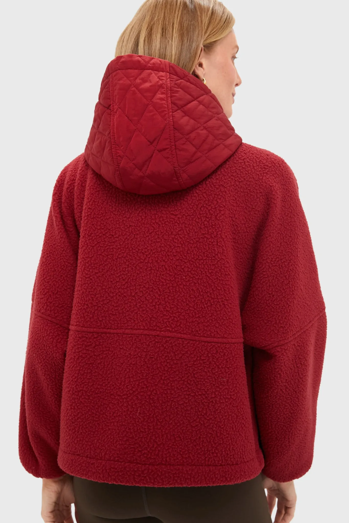 Red Dahlia Richfield Quilt Fleece Combo